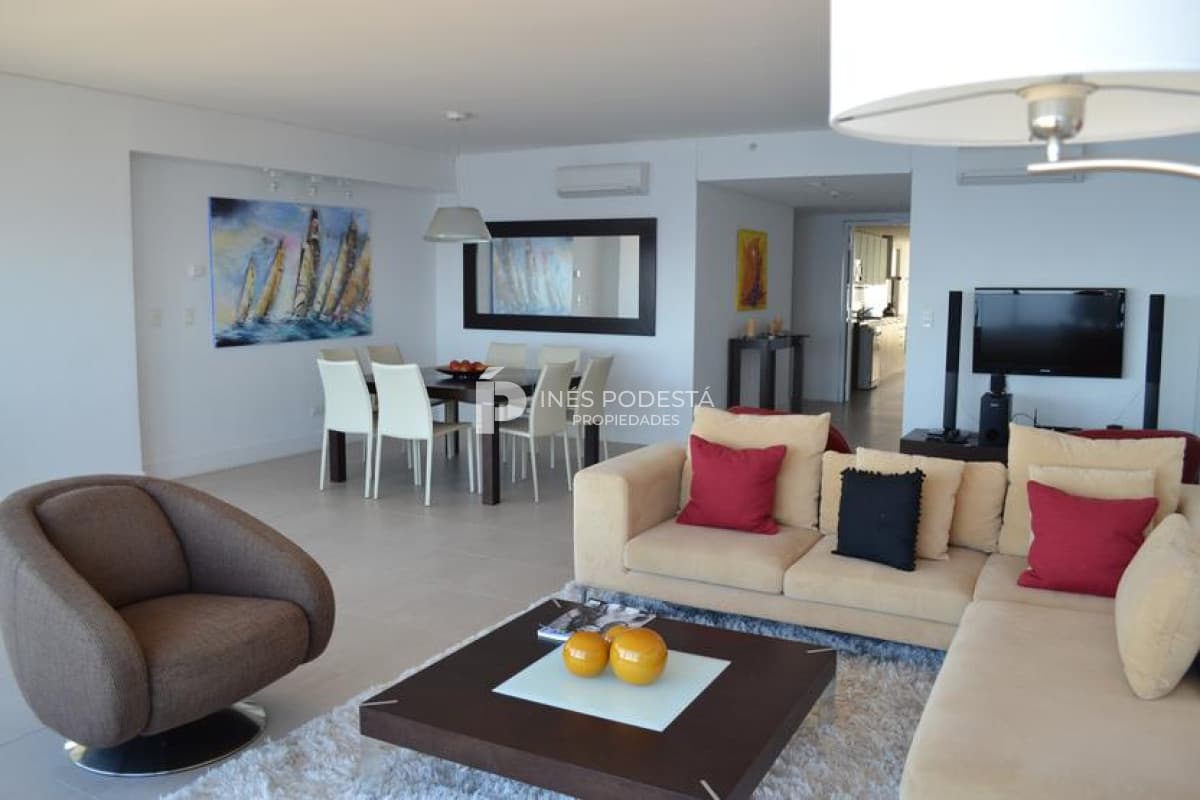 Apartamento ID.3027 - Apartamento en Brava en Venta y alquiler