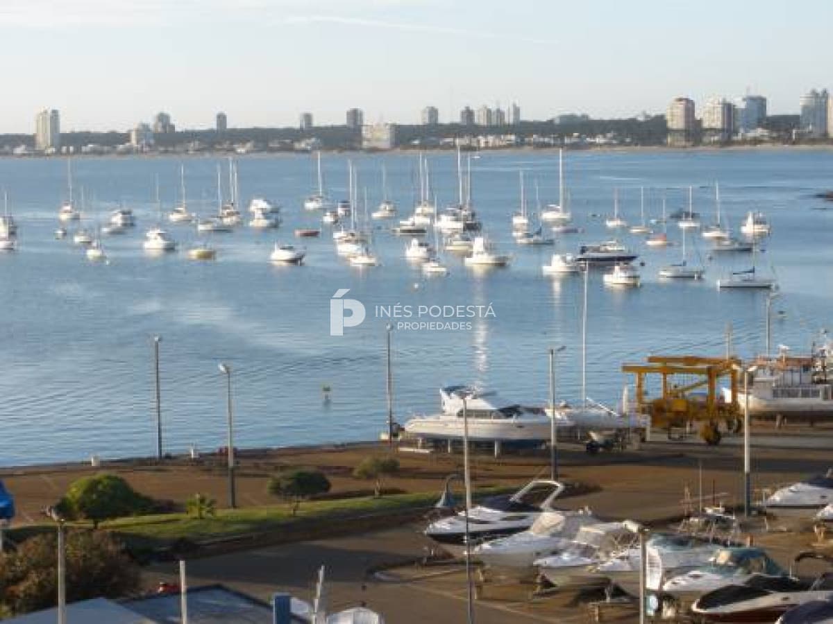 Apartamento en Alquiler,1 Dormitorio zona puerto
