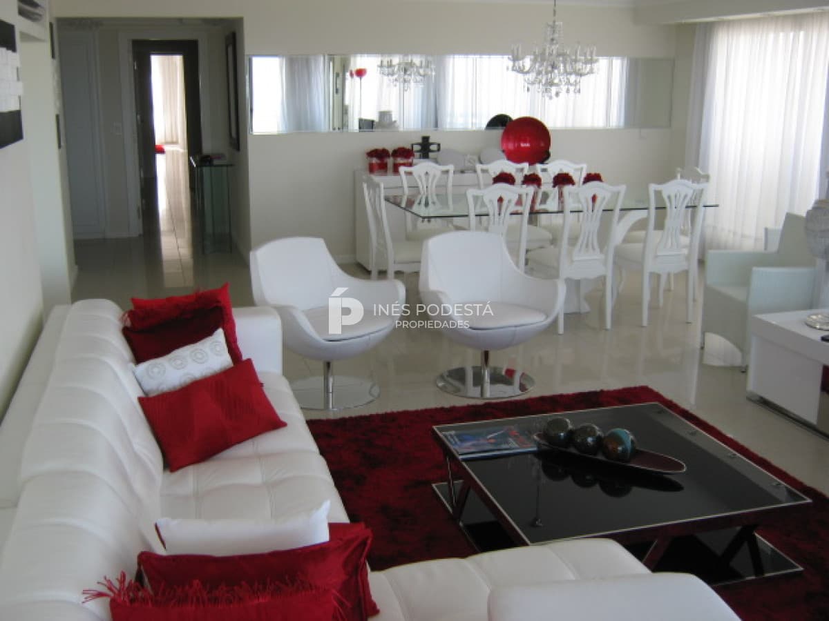 Apartamento en Alquiler, Brava, Punta del Este, 3 Dormitorios.