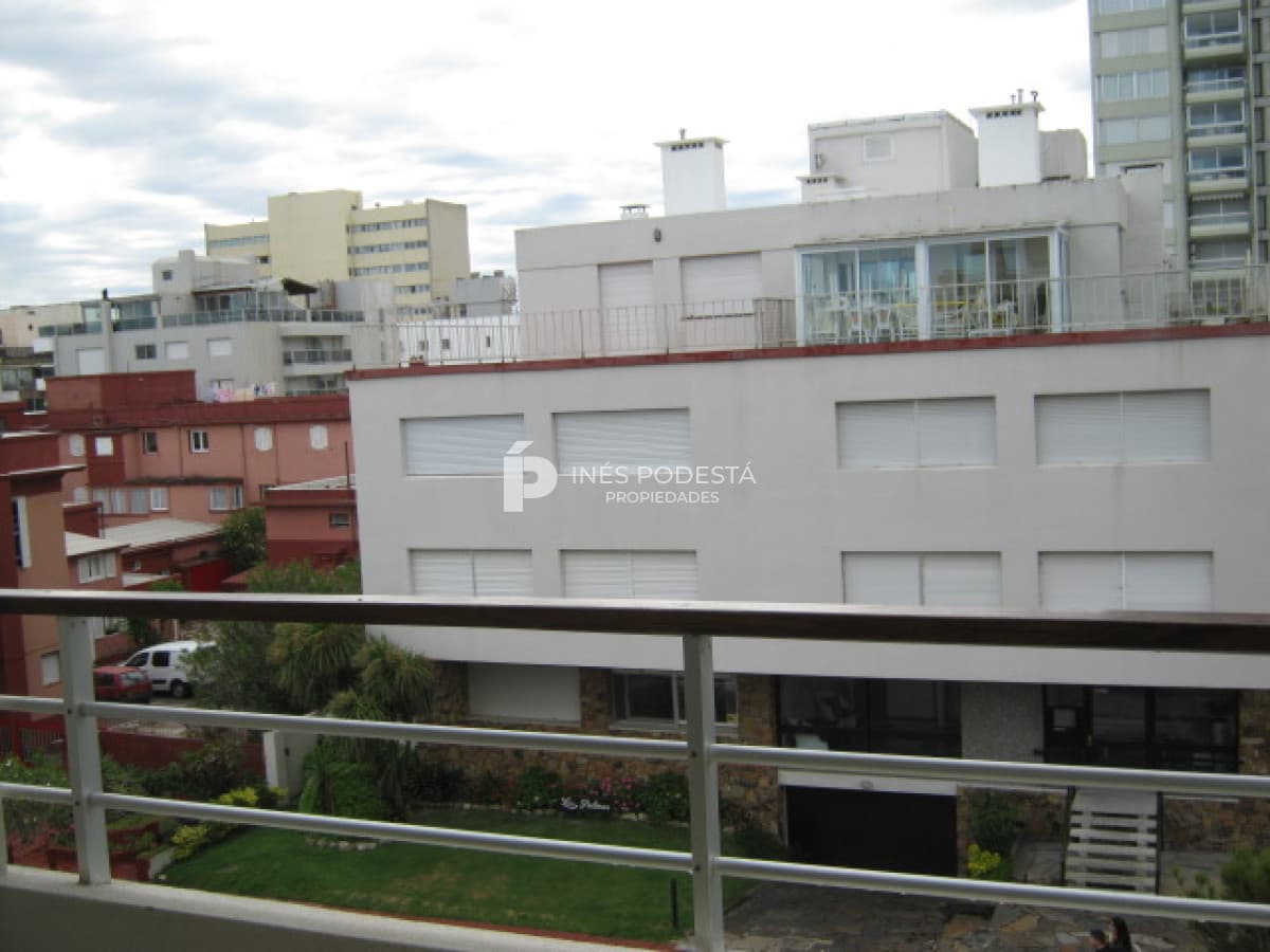Apartamento ID.5042 - Apartamento en Península de 2 dormitorios