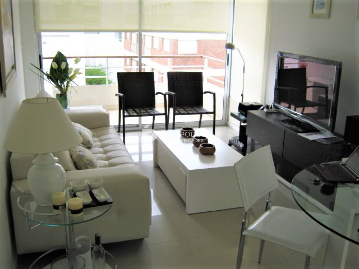 Apartamento ID.5042 - Apartamento en Península de 2 dormitorios