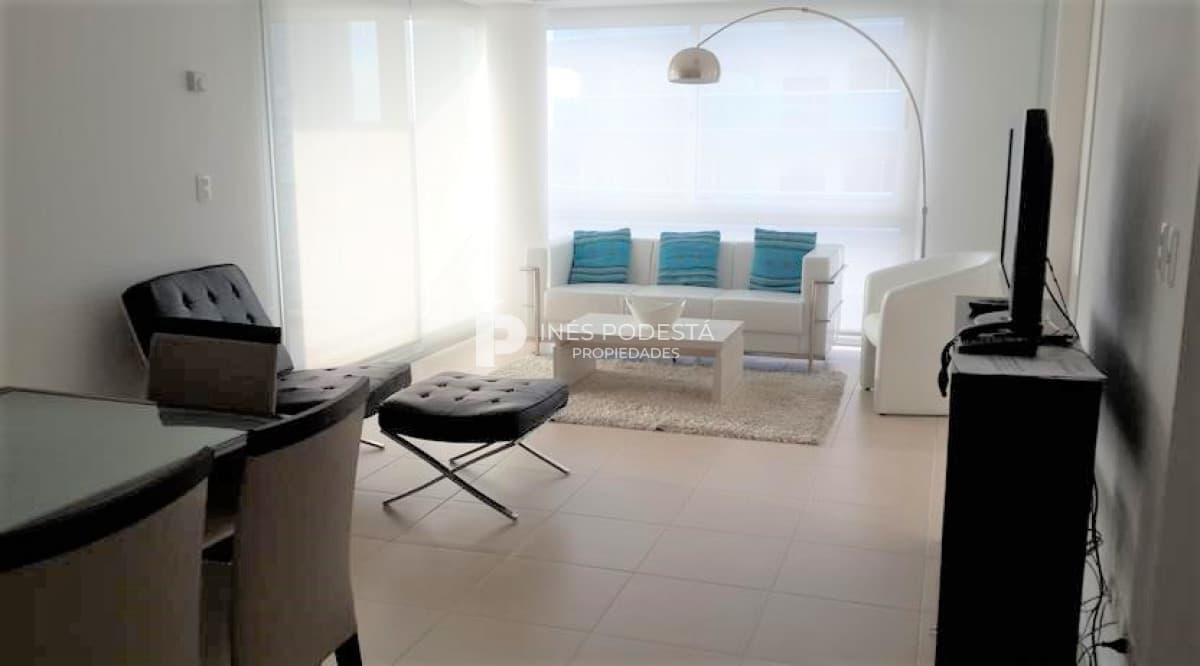 Apartamento en Alquiler, Mansa, Punta del Este, 3 Dormitorios.