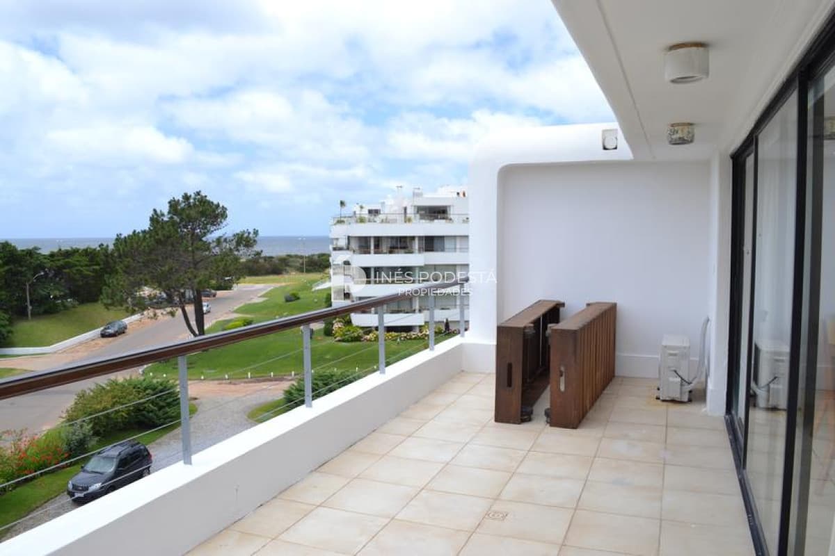 Apartamento en Alquiler, Brava, Punta del Este, 4 Dormitorios.