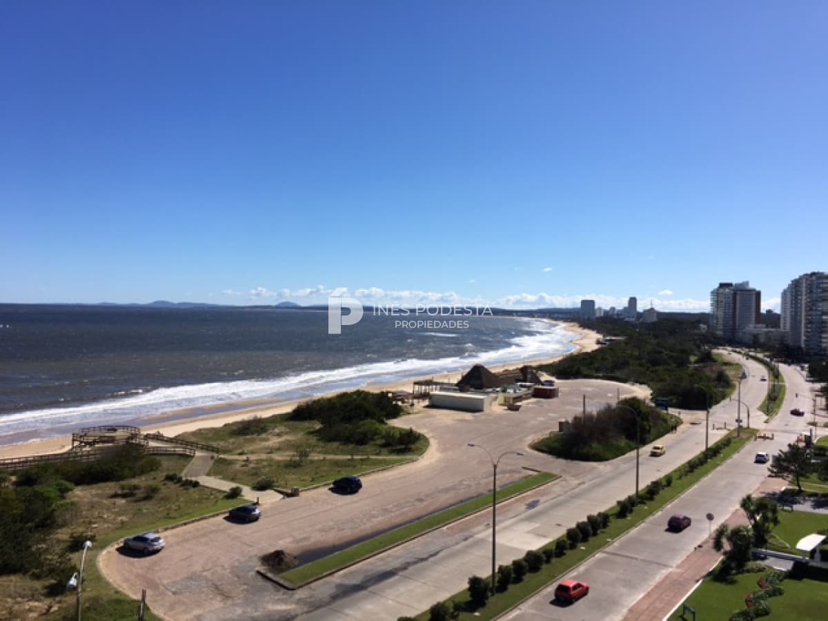 Apartamento en Alquiler, Mansa, Punta del Este, 2 Dormitorios.