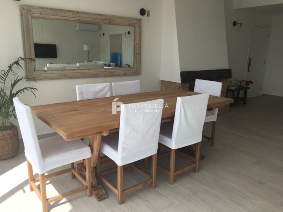 Apartamento en Alquiler, Peninsula, Punta del Este, 3 Dormitorios.