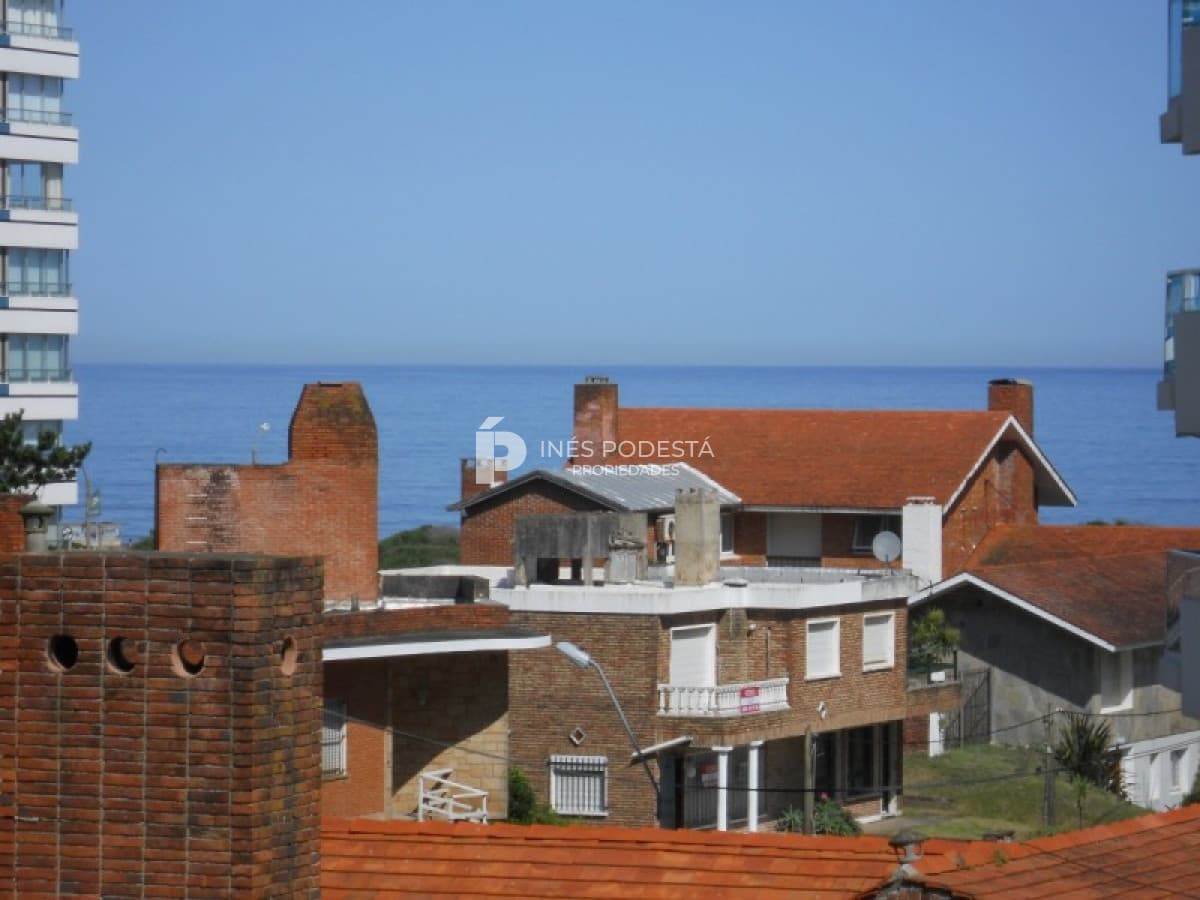 Venta y alquiler Departamento de 2 dormitorios