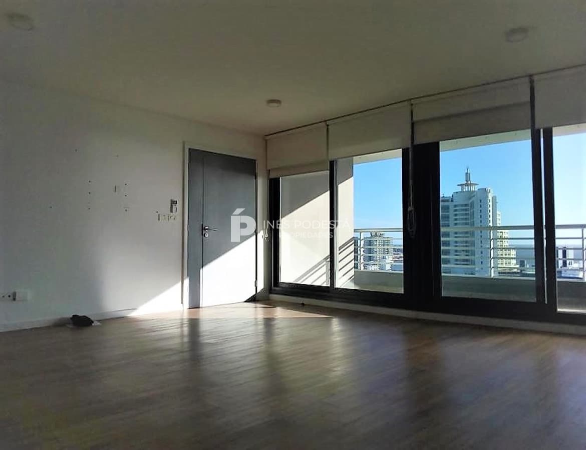 Apartamento ID.8675 - Apartamento en Venta, Mansa, Punta del Este, 2 Dormitorios.