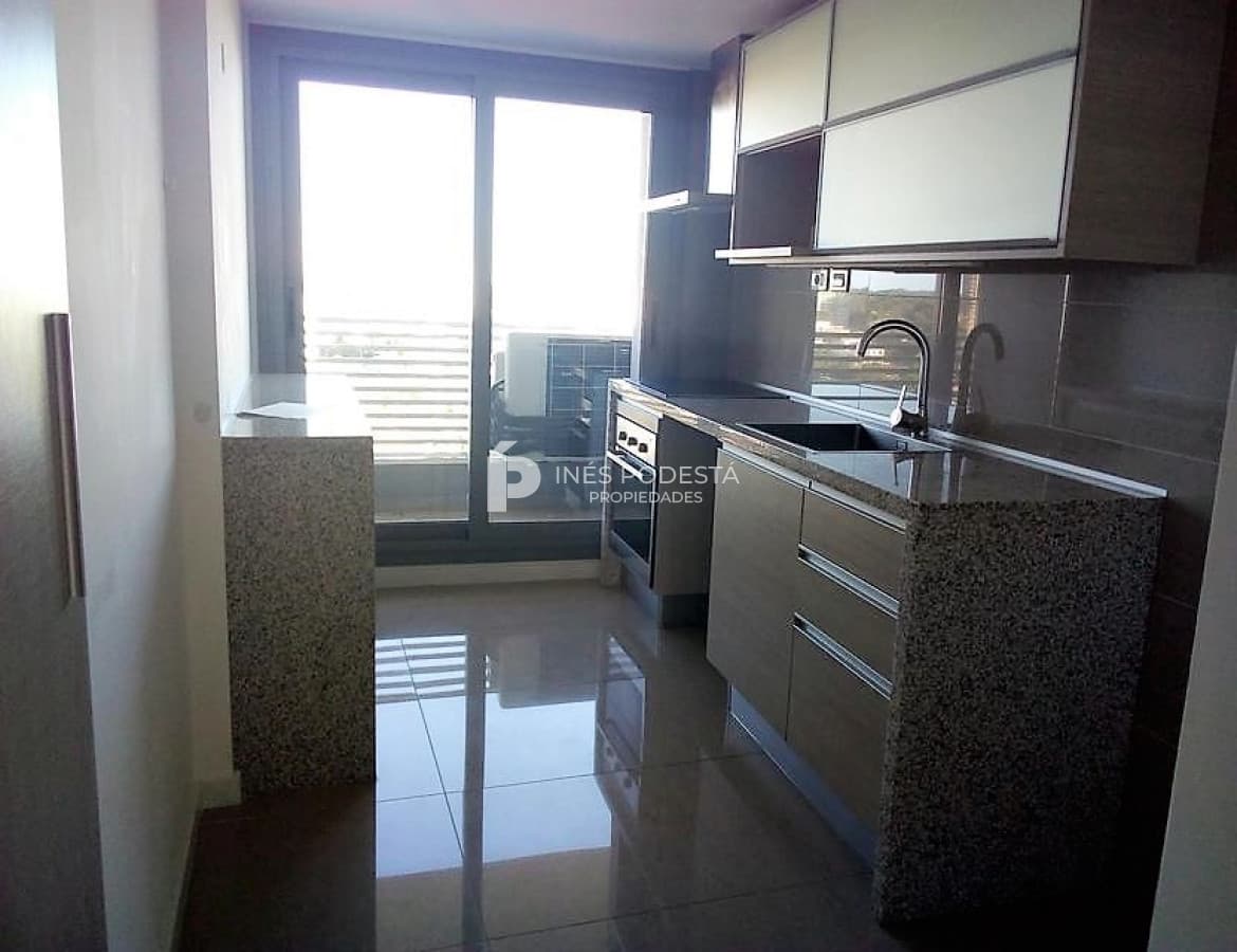 Apartamento ID.8675 - Apartamento en Venta, Mansa, Punta del Este, 2 Dormitorios.