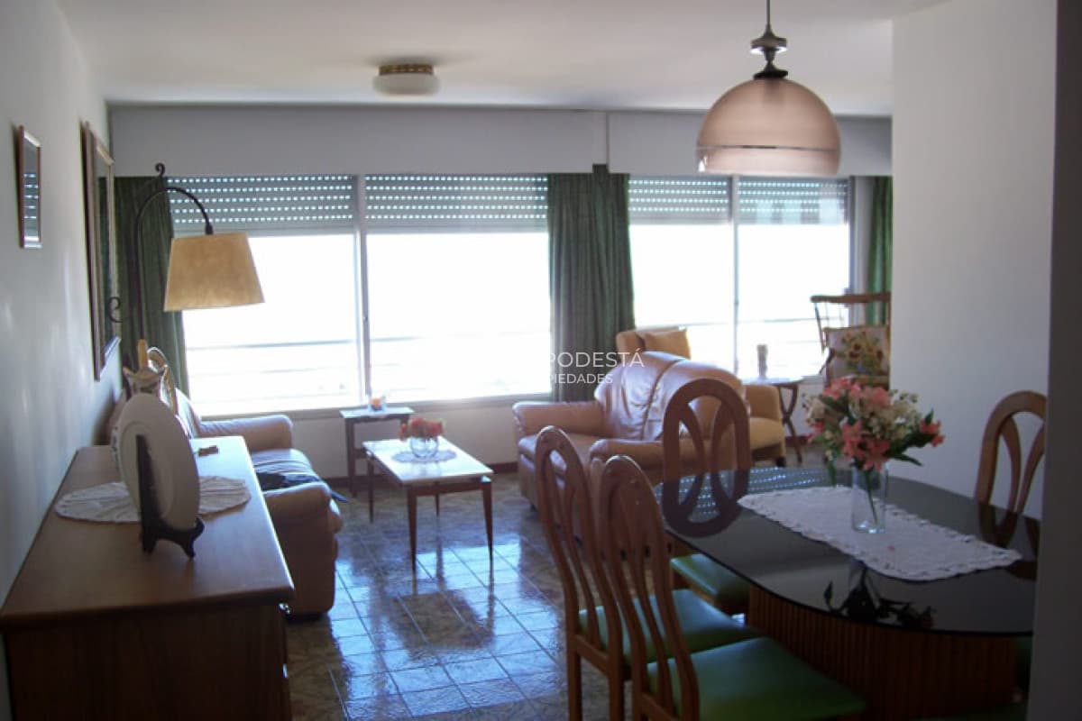 Apartamento en Alquiler 2 Dormitorios