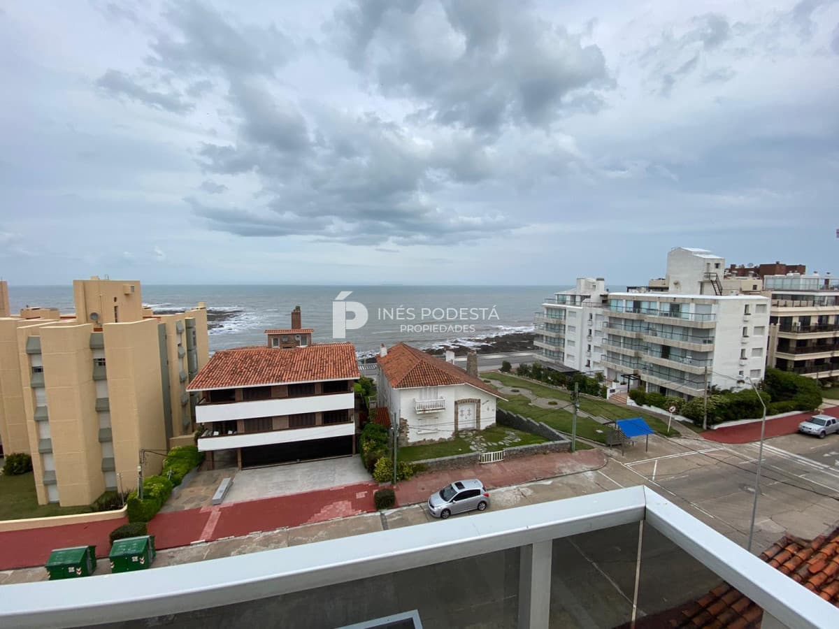 Apartamento en alquiler de 3 dormitorios Punta del Este