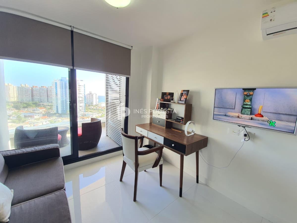 Apartamento ID.8226 - Apartamento en Venta, 3 Dormitorios