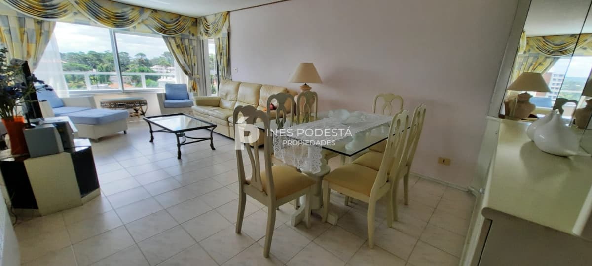 Apartamento en Alquiler y Venta 2 Dormitorios.