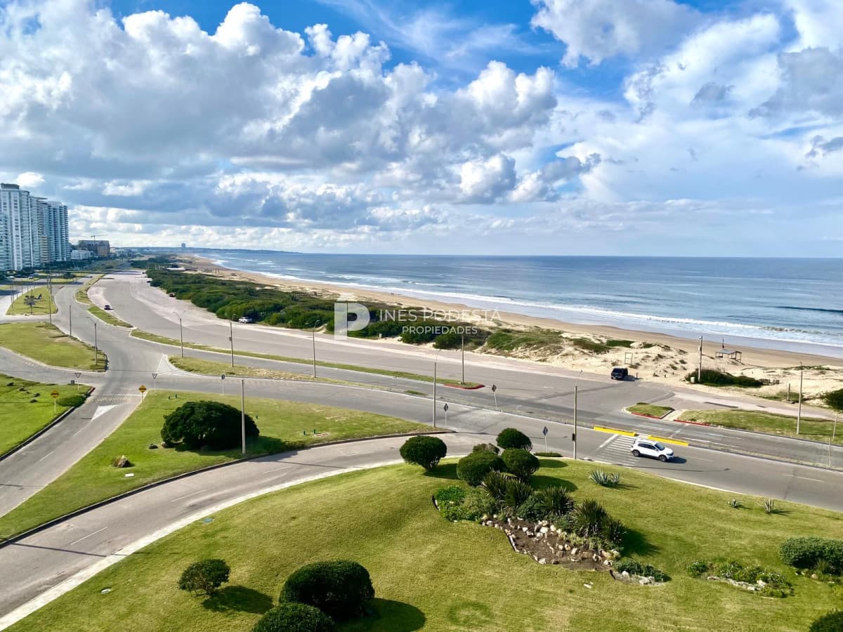 Apartamento ID.41508 - Apartamento en Venta 4 dormitorios en Brava