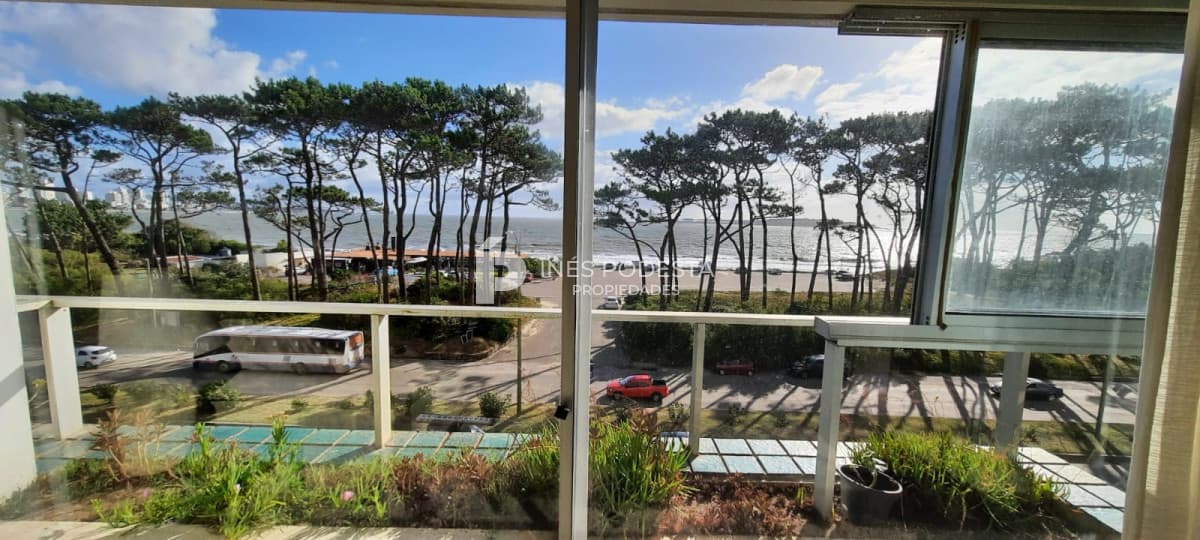 Apartamento en Alquiler, Mansa, Punta del Este, 2 Dormitorios.