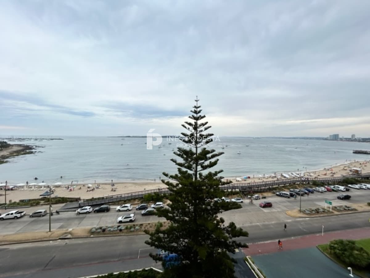 Alquiler temporada apartamento Mansa 4 dormitorios