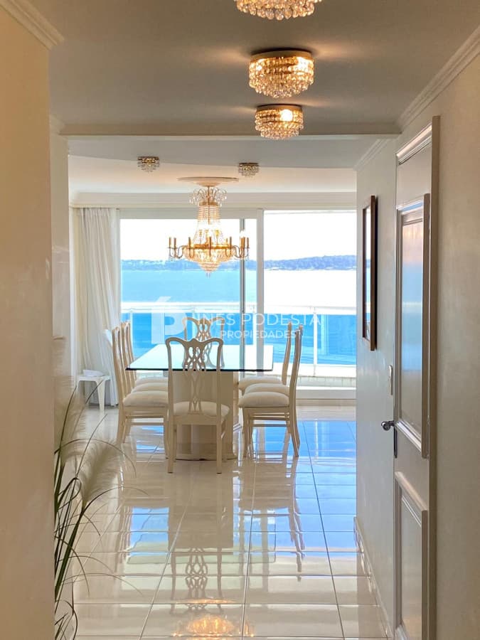 VENTA EN MANSA 4 DORMITORIOS