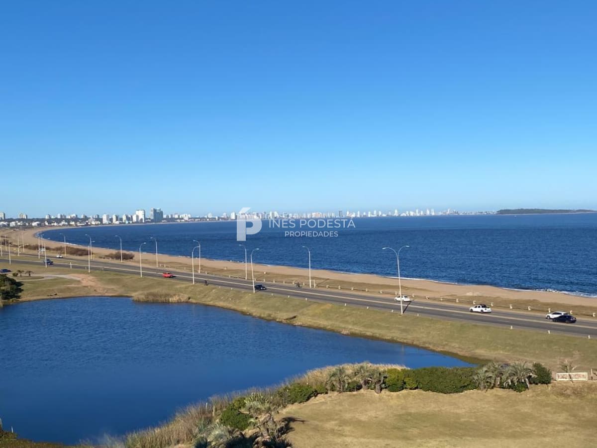 Apartamento ID.38855 - Apartamento en Venta de 3 dormitorios en Punta del Este