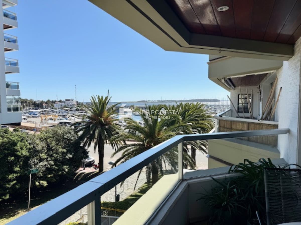 Alquiler departamento con 2 dormitorios y 2 baños