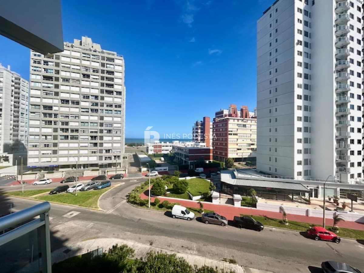Apartamento ID.7397 - Venta departamento en  Brava,  2 Dormitorios.