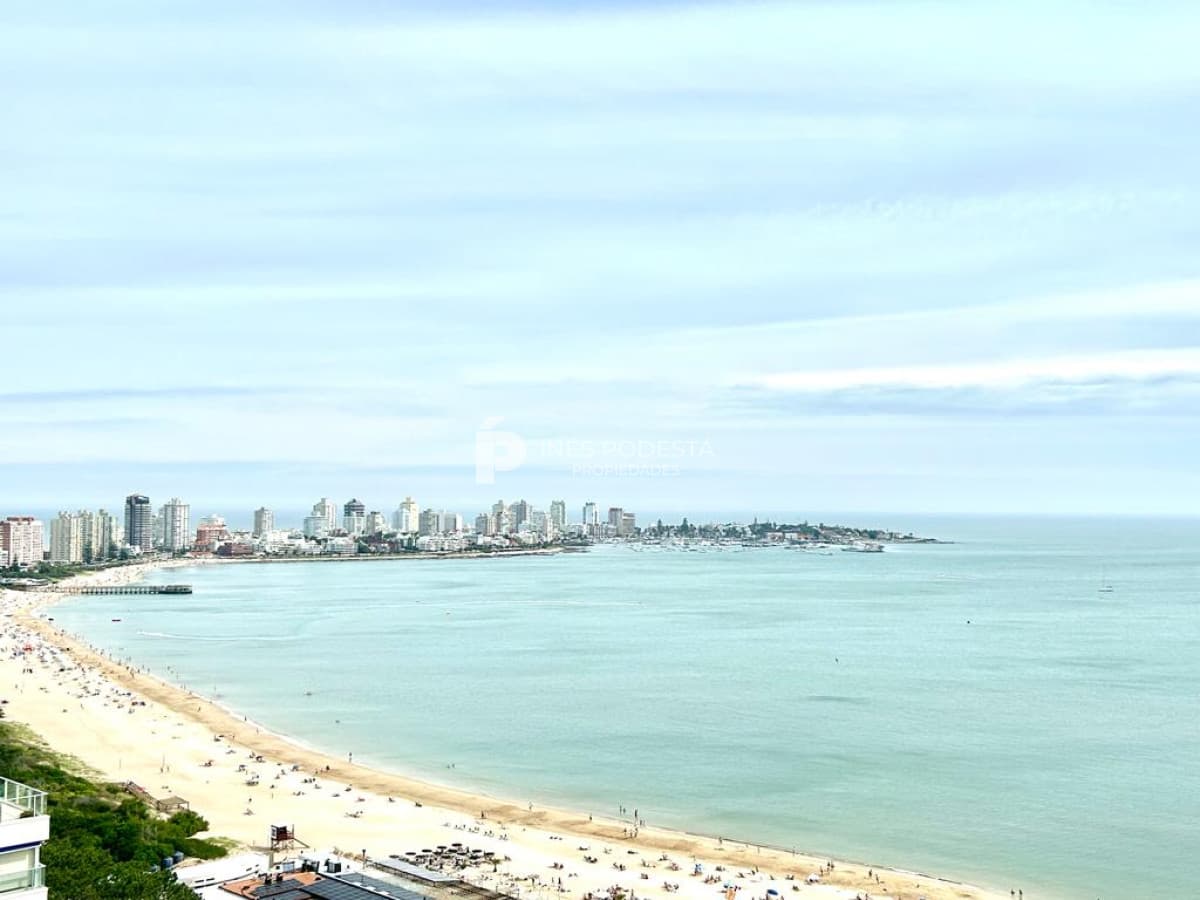 Alquiler en Mansa a estrenar con 2 suites más toilette vista al mar