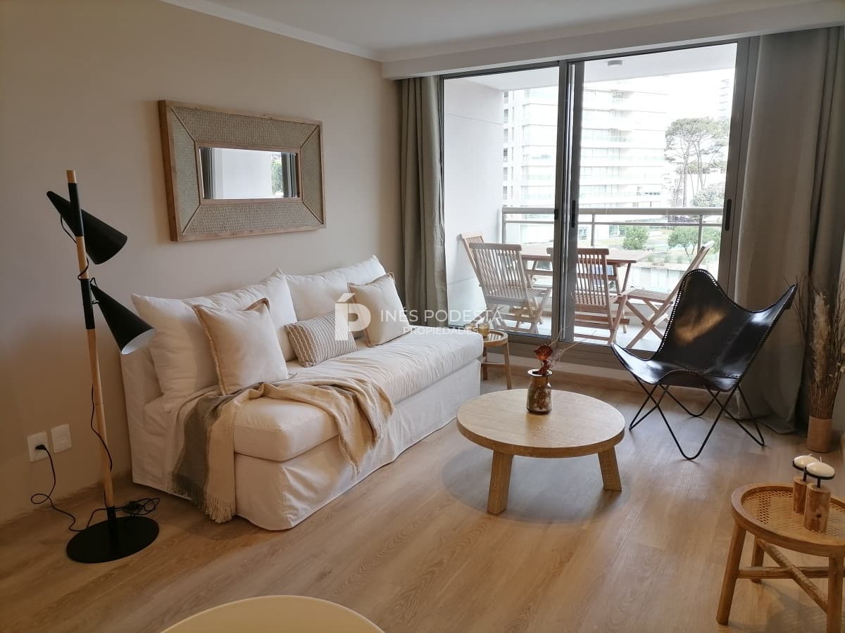 Alquiler departamento con 2 dormitorios y 2 baños