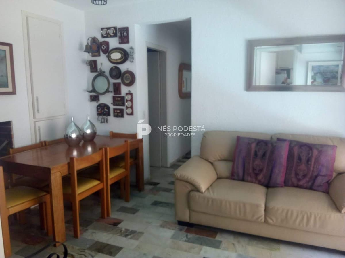 Apartamento en Alquiler, Peninsula, Punta del Este, 2 Dormitorios.