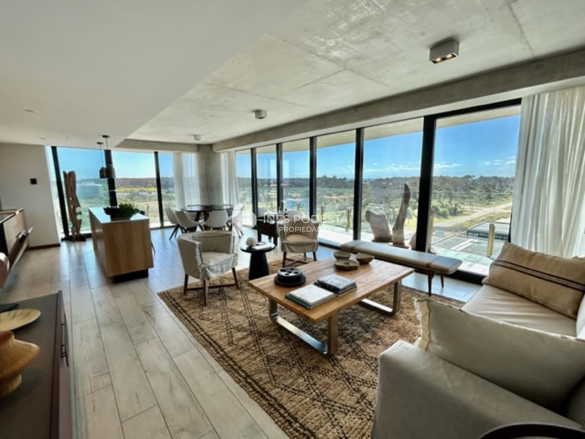 ALQUILER EN SURF SIDE, 135 M2 PREMIUM CON 1 SUITE