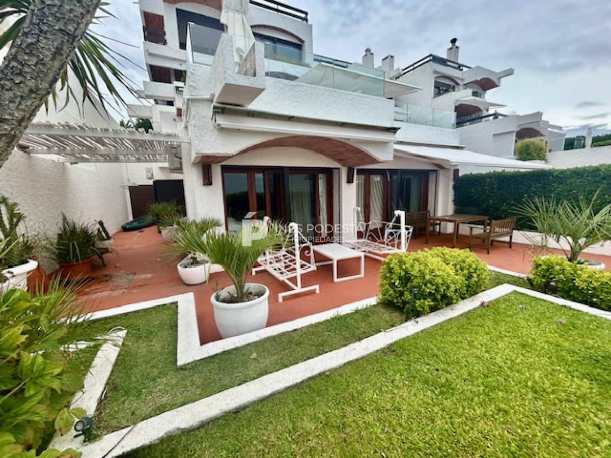 Alquiler departamento 4 dormitorios y 3 baños