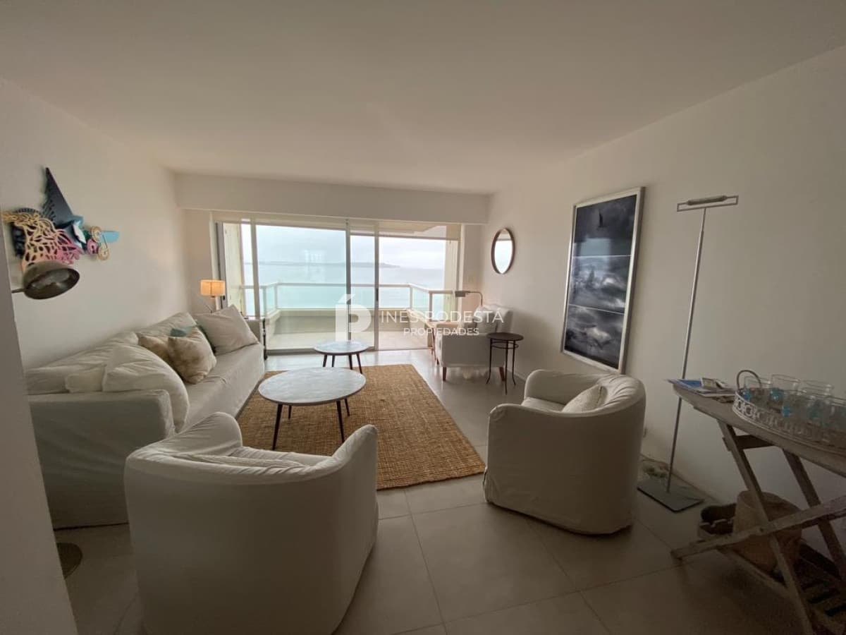 Apartamento en Alquiler Mansa 3 Dormitorios