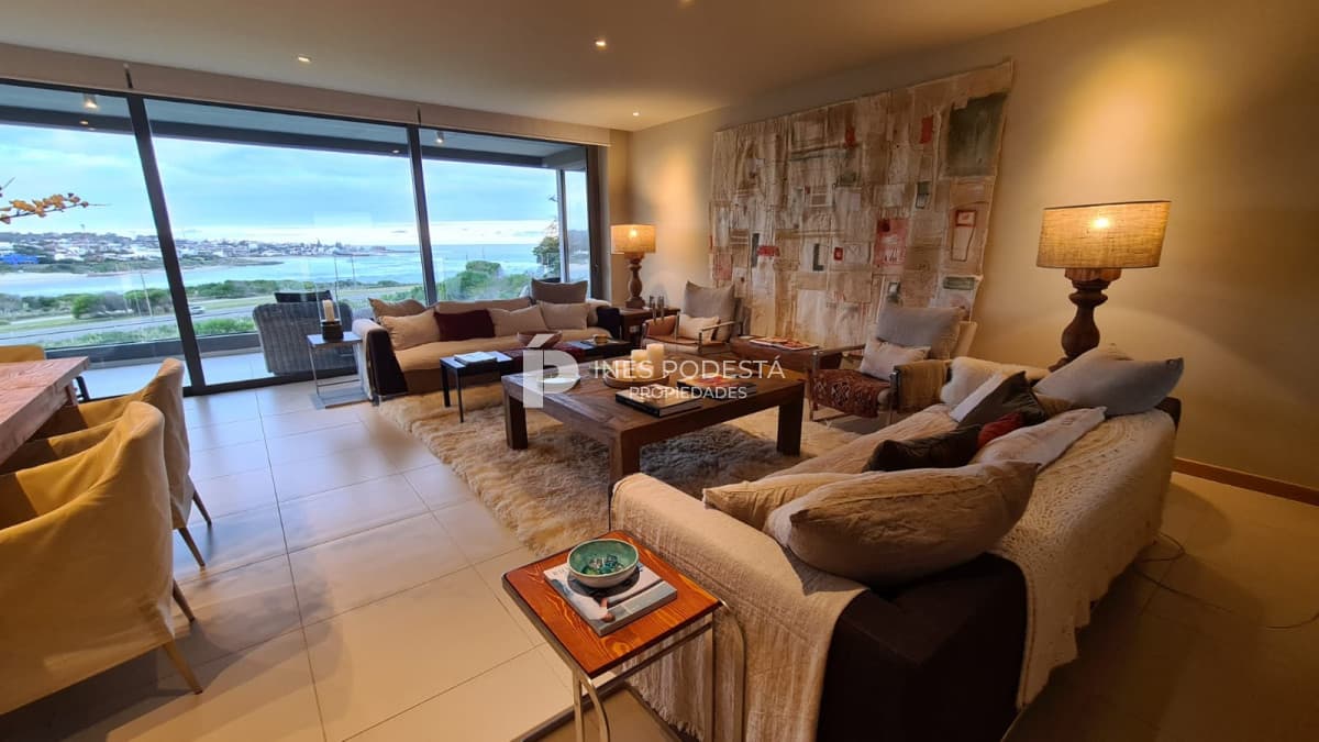 Apartamento ID.671 - Venta y alquiler apartamento 4 dormitorios en Brava
