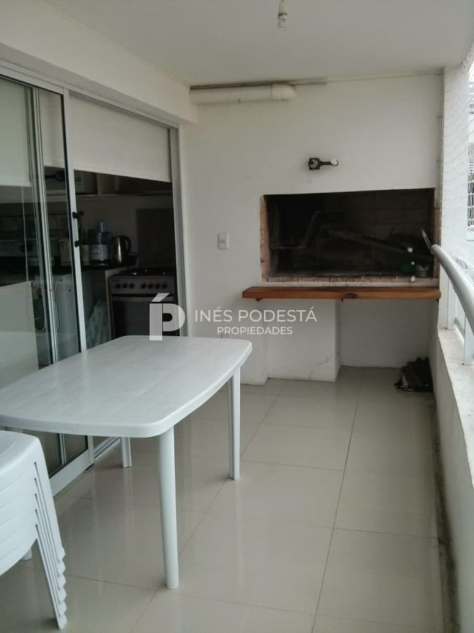 Apartamento en Alquiler, 2 Dormitorios.