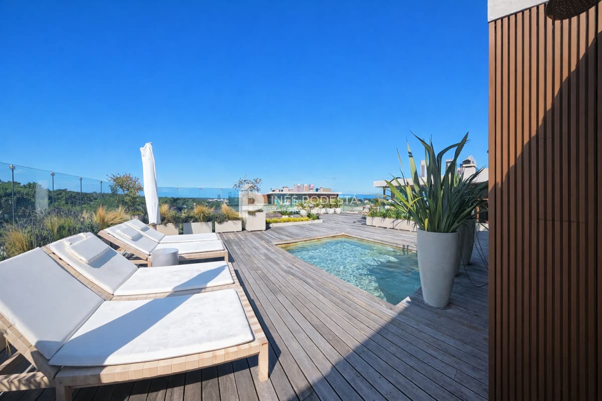 Apartamento ID.41904 - Venta de Pent House| 4 suites más dependencia de servicio