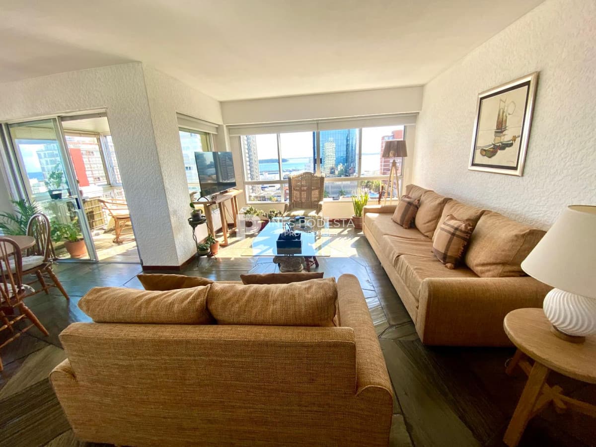 Apartamento ID.41418 - Venta Península 3 dormitorios y 3 baños