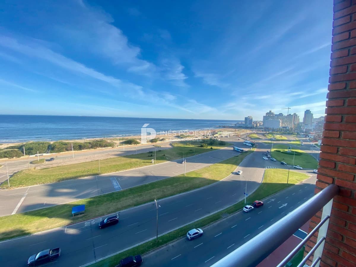 Apartamento en Alquiler, Brava, Punta del Este, 2 Dormitorios.
