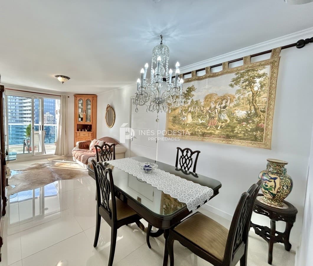 Apartamento ID.40663 - Venta de 2 suites más toilette