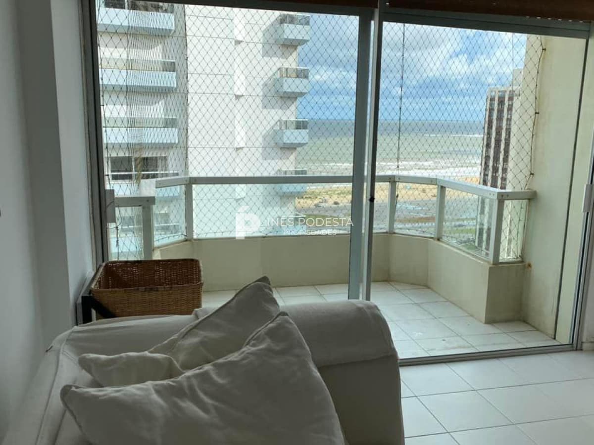 Apartamento en Punta del Este, Brava
