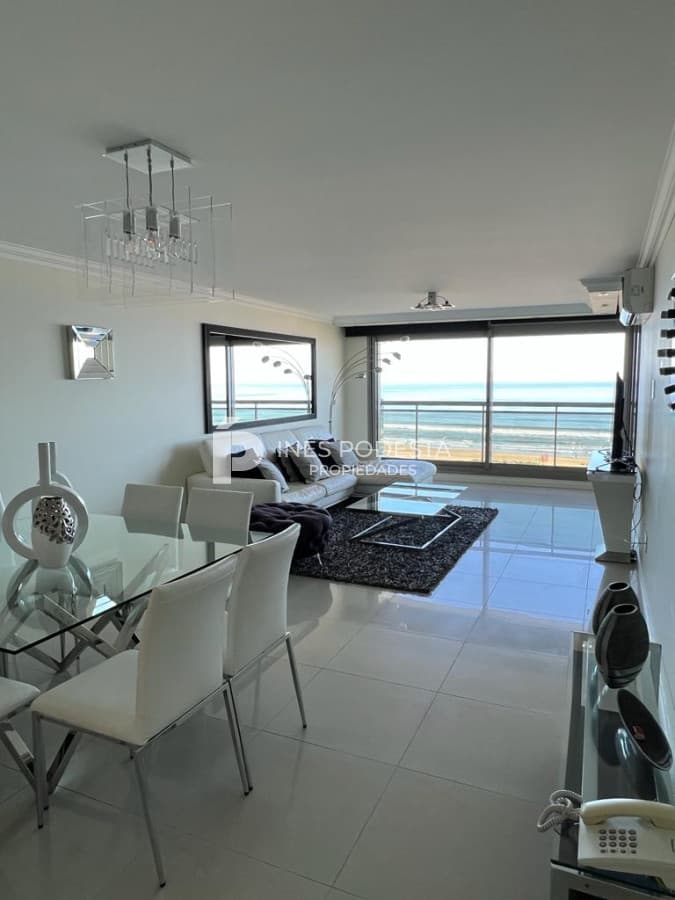 Apartamento ID.4982 - Apartamento en Venta , Brava, 3 Dormitorios.