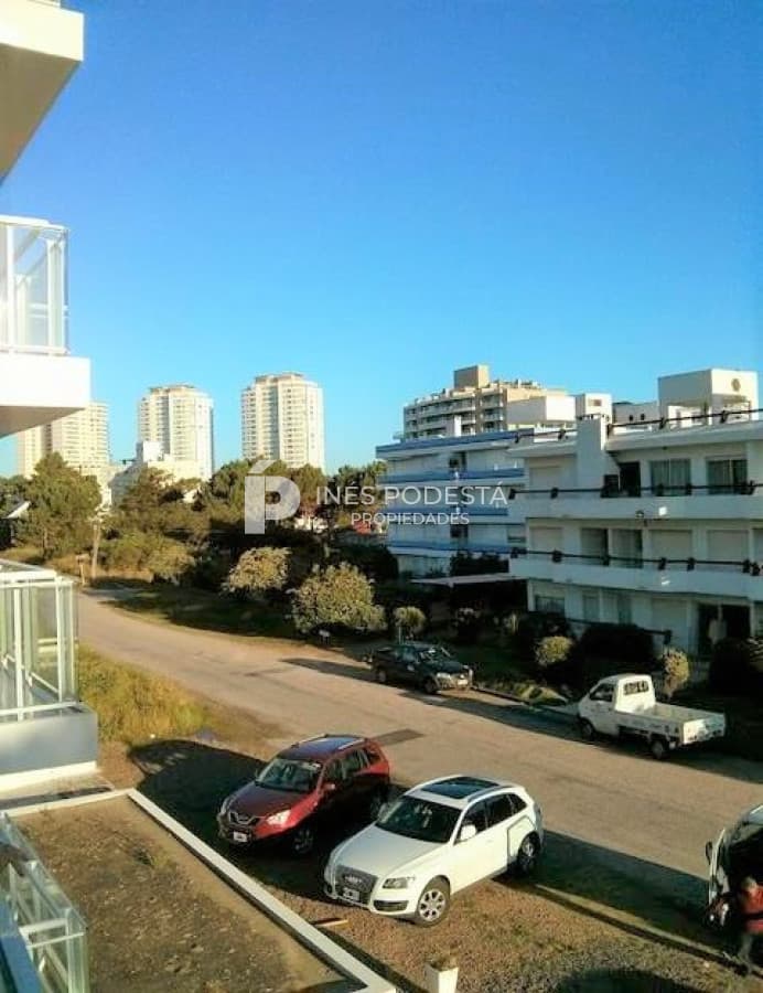 Apartamento en Alquiler, 2 Dormitorios.