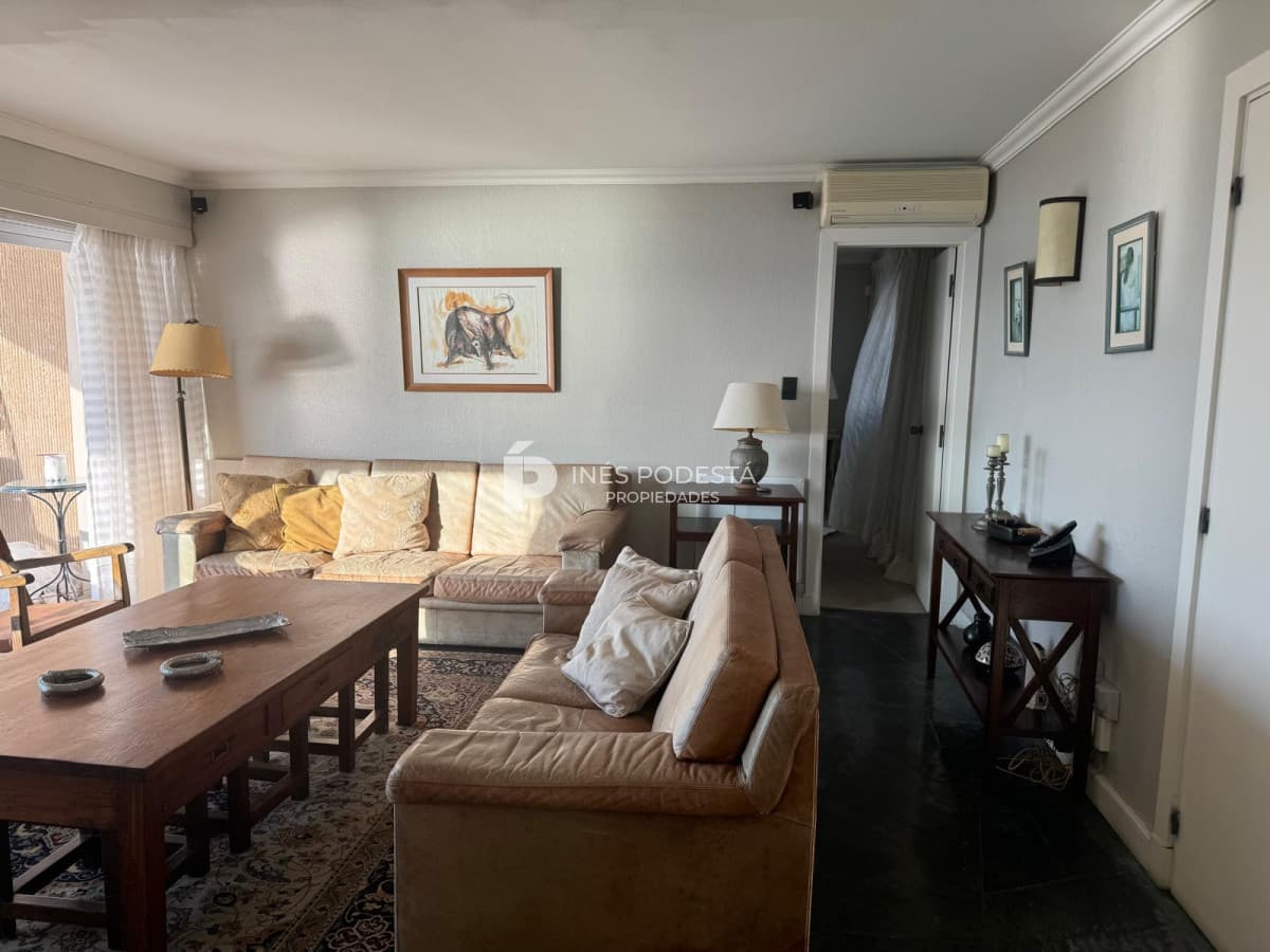 Apartamento en Alquiler, Peninsula, Punta del Este, 4 Dormitorios.