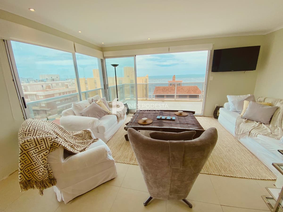Apartamento en alquiler de 3 dormitorios Punta del Este