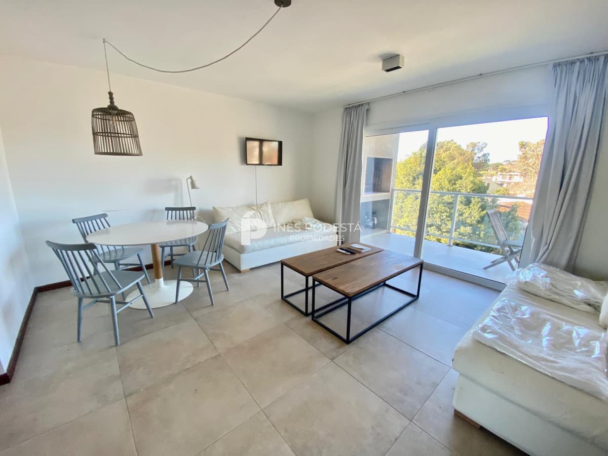 Mansa apartamento en alquiler de 1 dormitorio y 1 baño