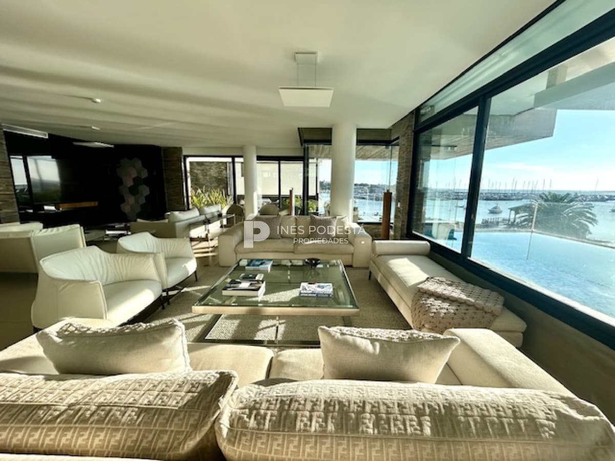 Apartamento ID.41378 - Venta Departamento con  4 suites