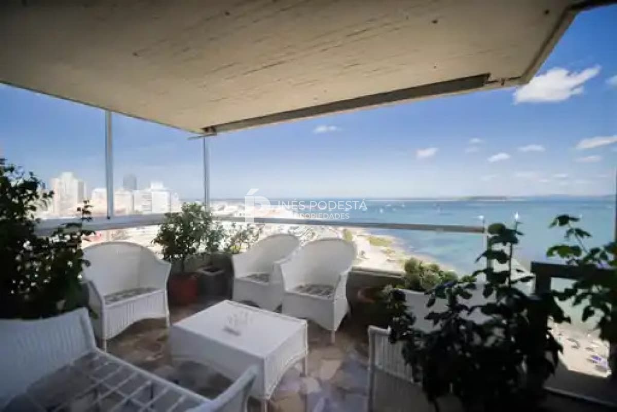 Apartamento ID.41918 - Venta departamento mansa 6 dormitorios más dependencias de servicio