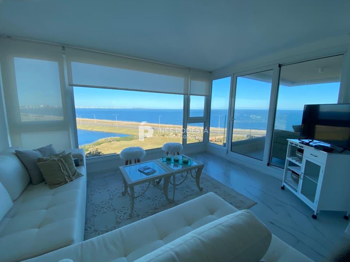 Apartamento ID.38855 - Apartamento en Venta de 3 dormitorios en Punta del Este