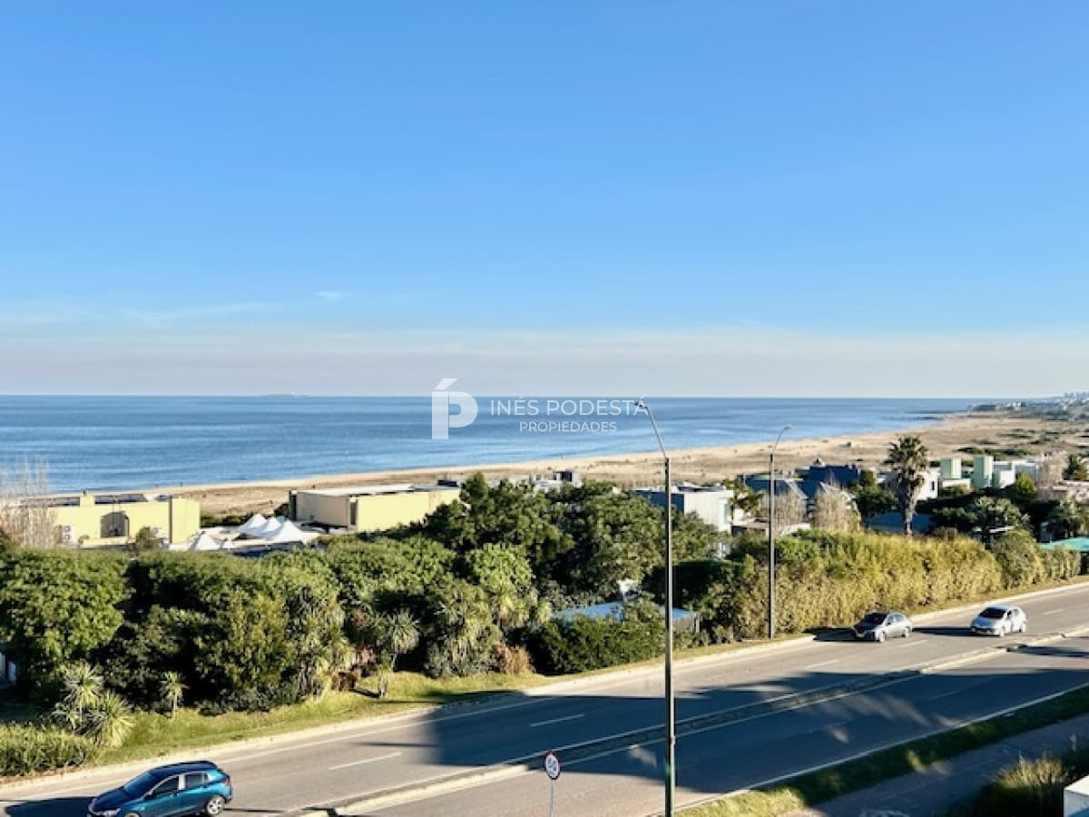 Alquiler  pent house con 3 suites a pasos de Playa Bikini