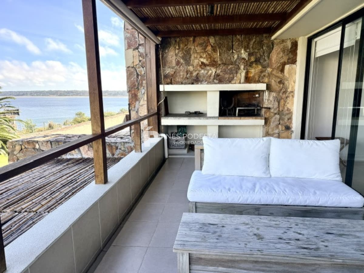 Apartamento ID.41222 - Venta  4 dormitorios y 3 baños