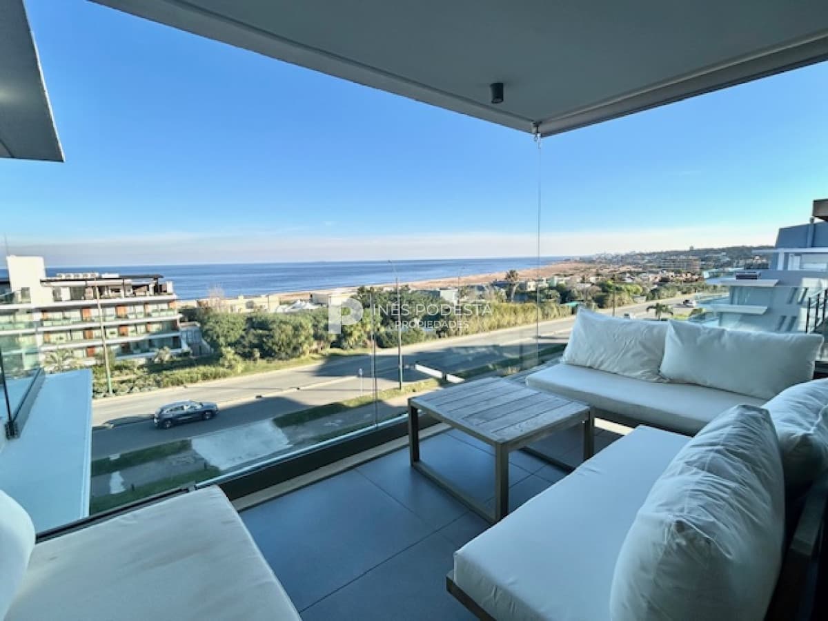 Alquiler  pent house con 3 suites a pasos de Playa Bikini