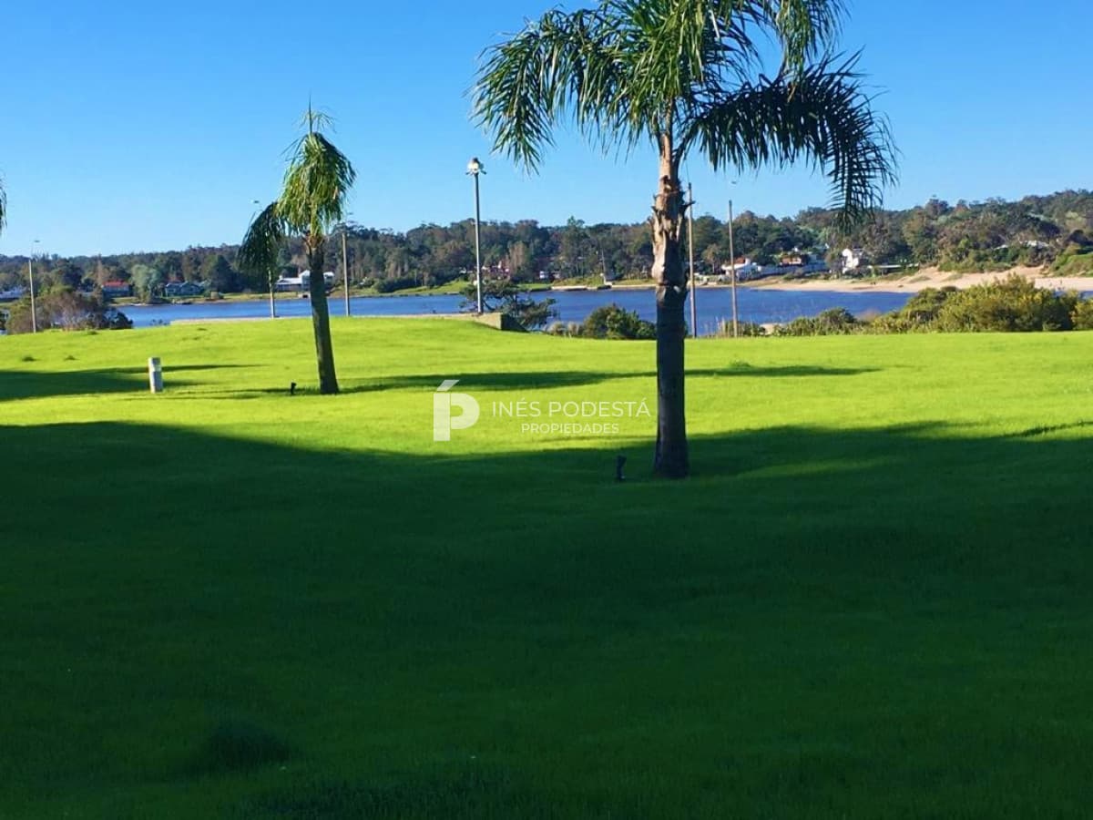 Apartamento ID.38262 - Tiburón terraza barra!!Excepcional planta baja con piscina propia.