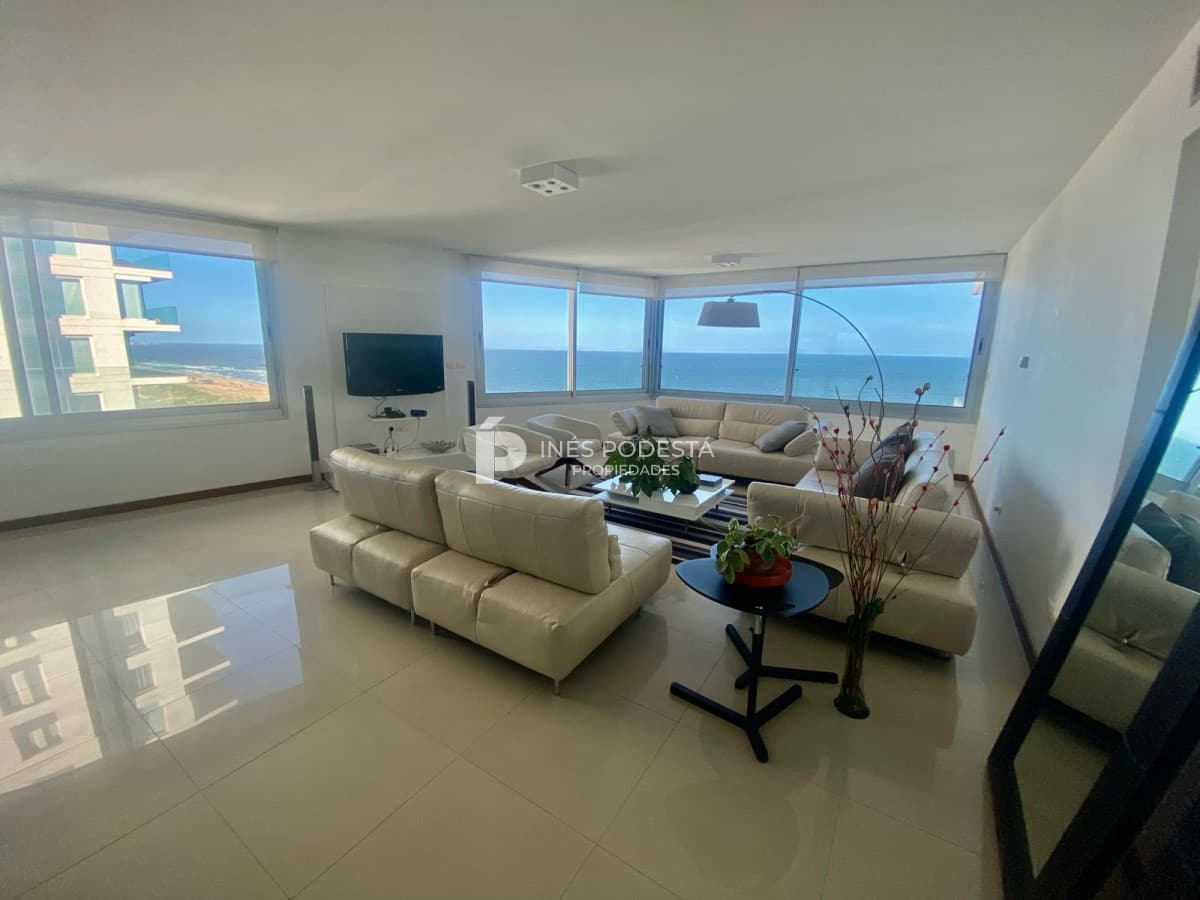 Apartamento ID.7771 - Tiburon III brava 3 suites y dependencia