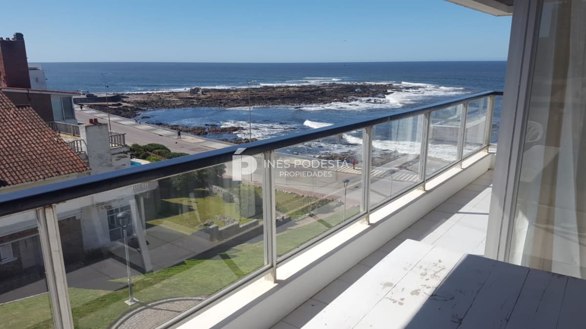 Apartamento en Alquiler de 2 dormitorios Península